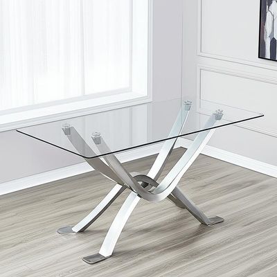 Moderner Glas-Esstisch von Meridian Furniture mit Glas- und Metallsockel