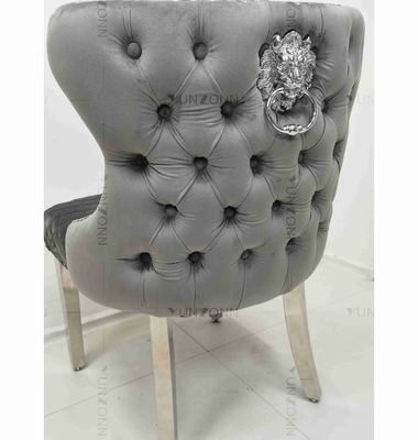 Gray Power Lion Buttoned Back, der Stuhl speist, füllte Esszimmer vorsitzt silbernen Edelstahl-Beinen auf