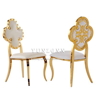 Guter Preis Luxushotel-Hochzeit Kleeblatt-Rücken-Design glänzender goldener Stuhl für Hochzeitszeremonie Online