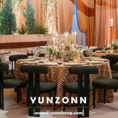 Guter Preis Hochzeitsmöbel, luxuriöser VIP-Bankettstuhl mit schwarzem Eisen und Metallrahmen Online