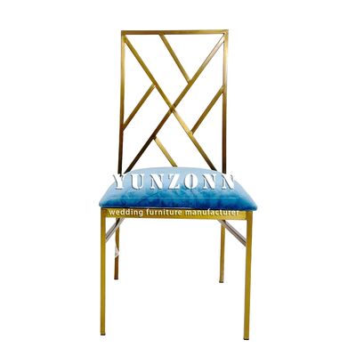 Guter Preis Lieferungen China Fabrik Metall Gold Weiß Hochzeiten Bankett Chiavari Stuhl mit Kissen für Veranstaltungen Online