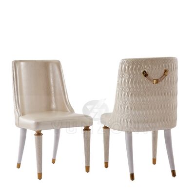 Guter Preis Heißer Verkauf Moderner Leder-Esszimmerstuhl für den Innen- und Außenbereich mit Edelstahl-Armlehnen für Hotels und Wohnzimmer Online