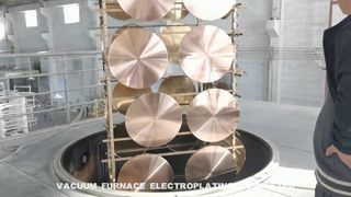 Vakuumvergoldungsprozess von Goldmöbelprodukten